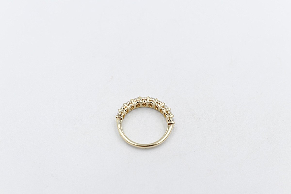 18ct Gold Lab Grown Oval Diamond Ring 1.5ct 081-00427