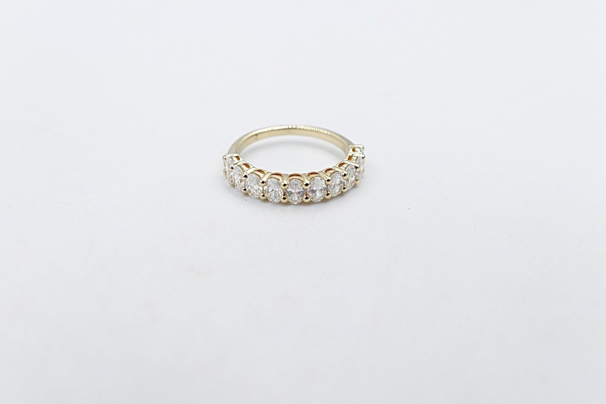 18ct Gold Lab Grown Oval Diamond Ring 1.5ct 081-00427