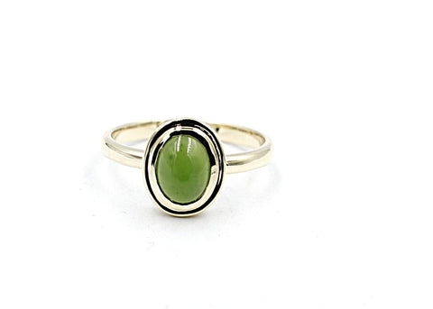 9ct Gold New Zealand Greenstone Ring SYR7888G