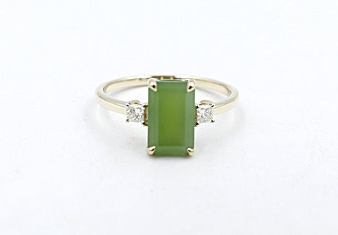 9ct Gold New Zealand Greenstone & Diamond Ring SYR7759G