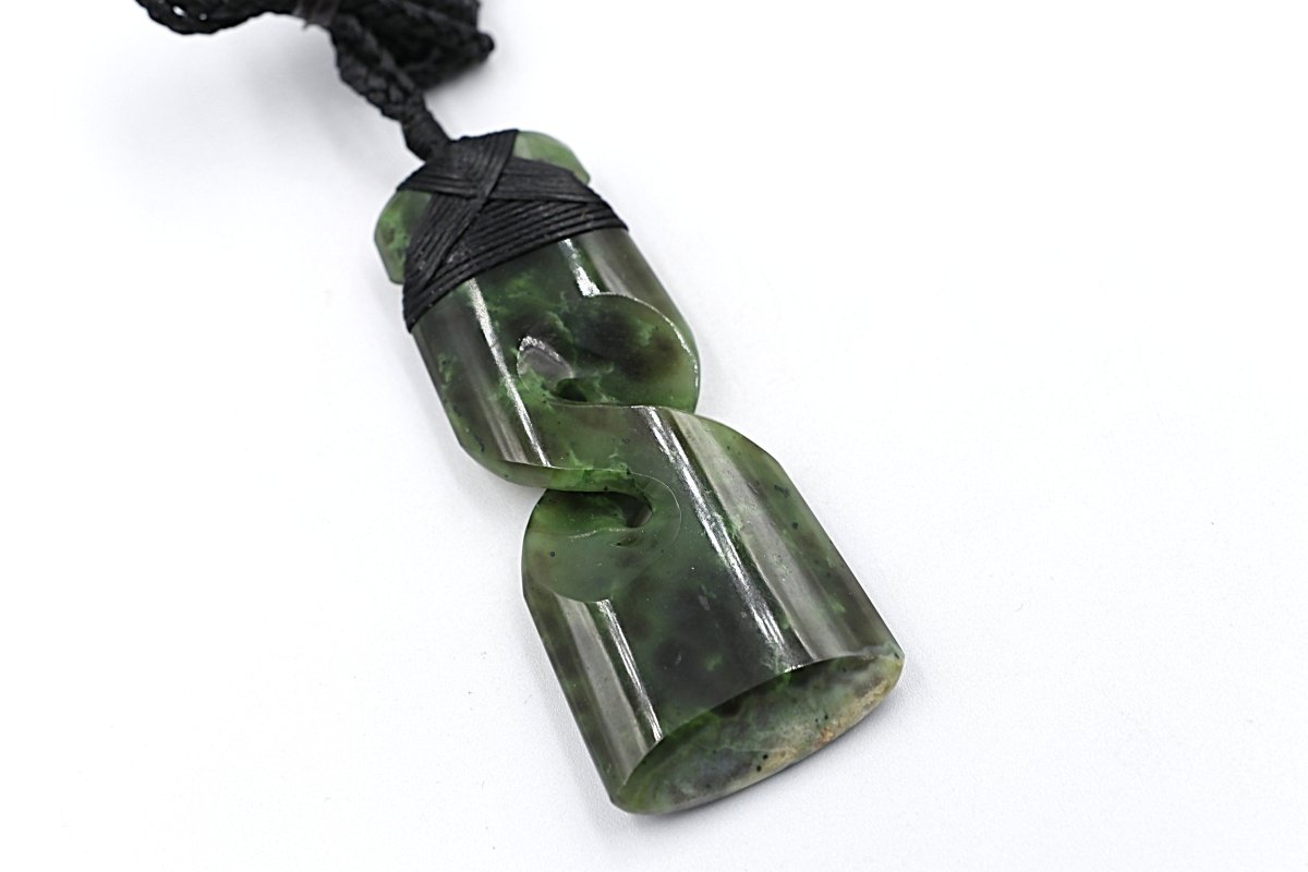 New Zealand Greenstone Toki Twist  75mm FP35