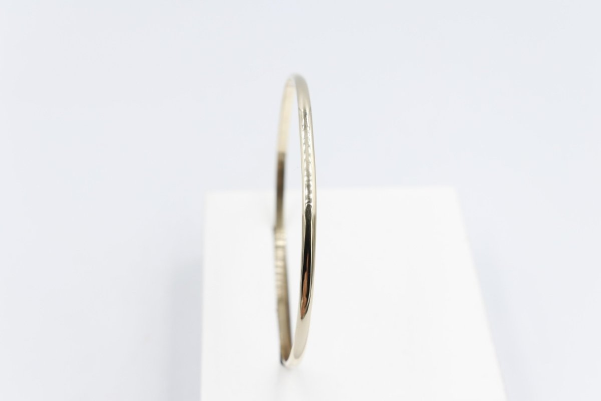 9ct Gold Solid Bangle 3mm ALB25