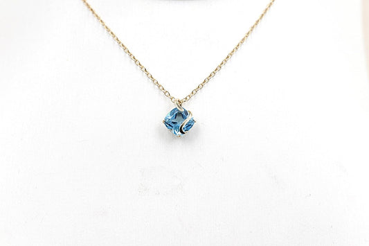 9ct Gold set Blue Topaz Pendent 5P0275