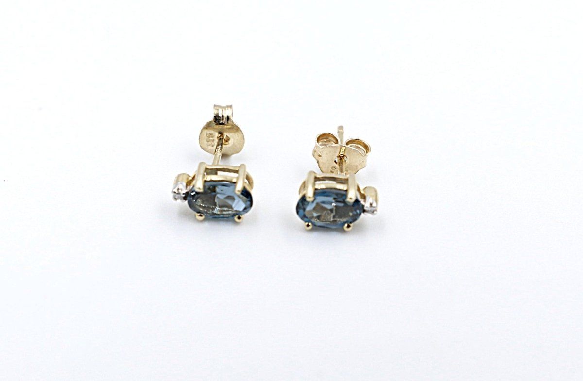 9ct Gold Genuine London Blue Topaz  Earrings 5ER0446