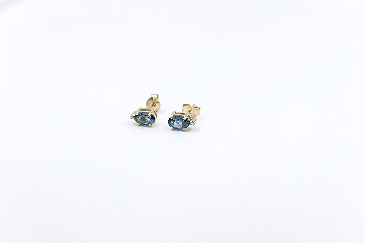 9ct Gold Genuine London Blue Topaz  Earrings 5ER0446