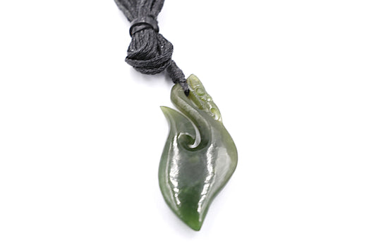 New Zealand Greenstone Polished Manaia NTM801