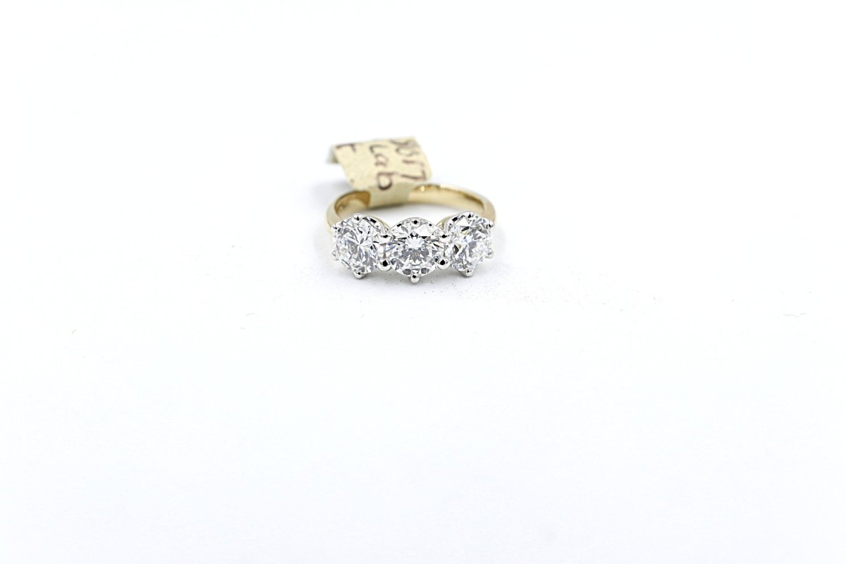 18ct Yellow Gold TDW 3ct Lab Grown Three Stone Diamond Ring
