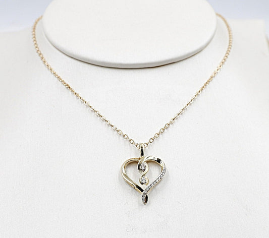 10K Gold Diamond Heart Pendent SKP46616