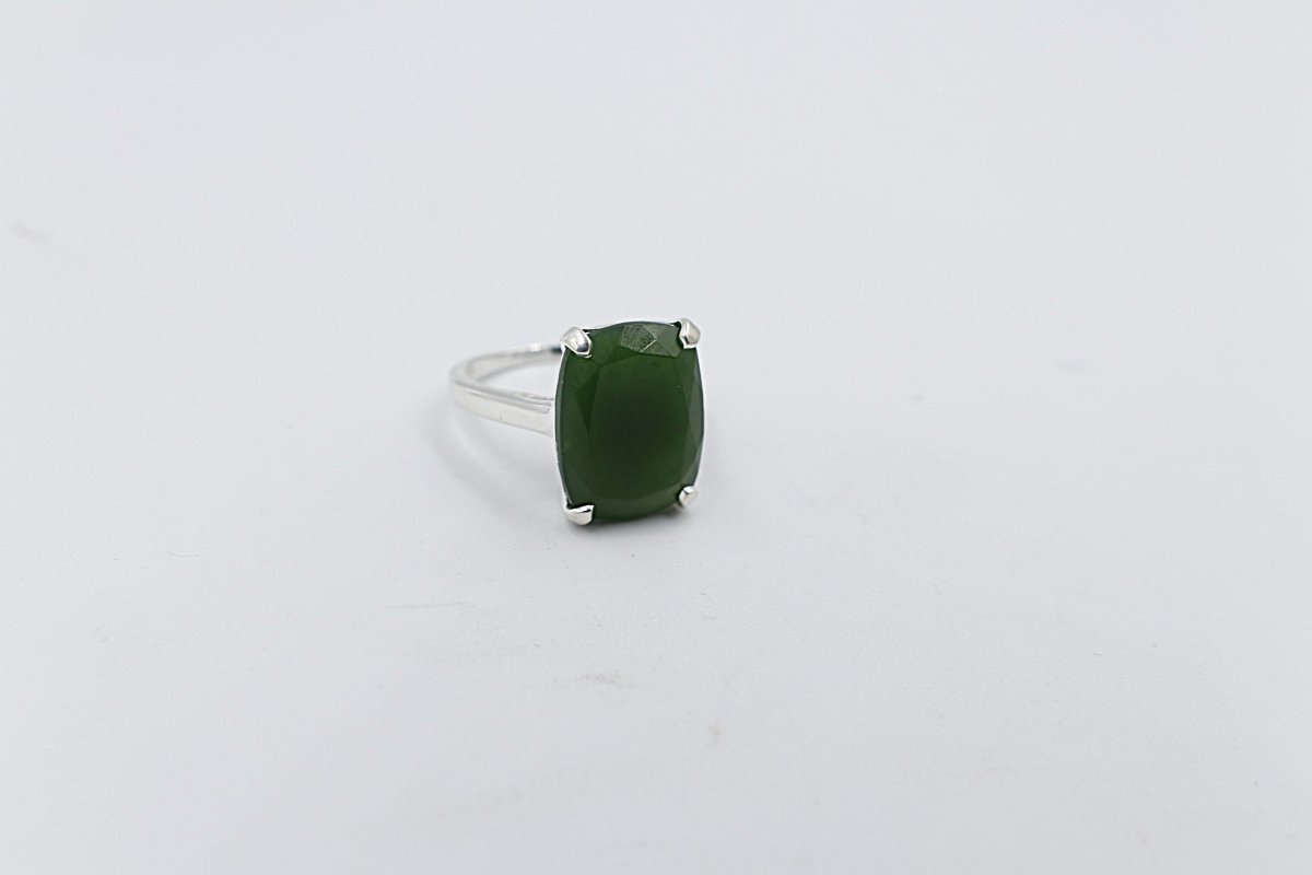 Stg Silver Ring with Greenstone SYR8091