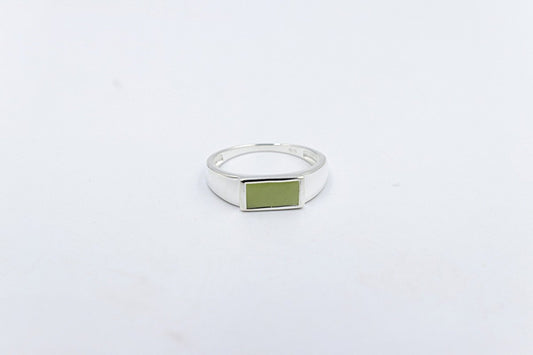 Stg Silver Ring with Greenstone SYR8102