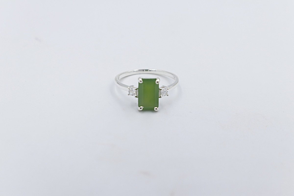 Stg Silver Ring with Greenstone SYR7759