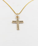9ct Gold Cross 18mm 18PCV001