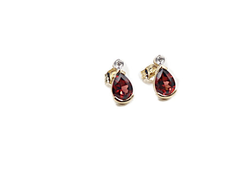 9ct Gold Genuine Garnet & Diamond Stud Earrings E2000-GADC