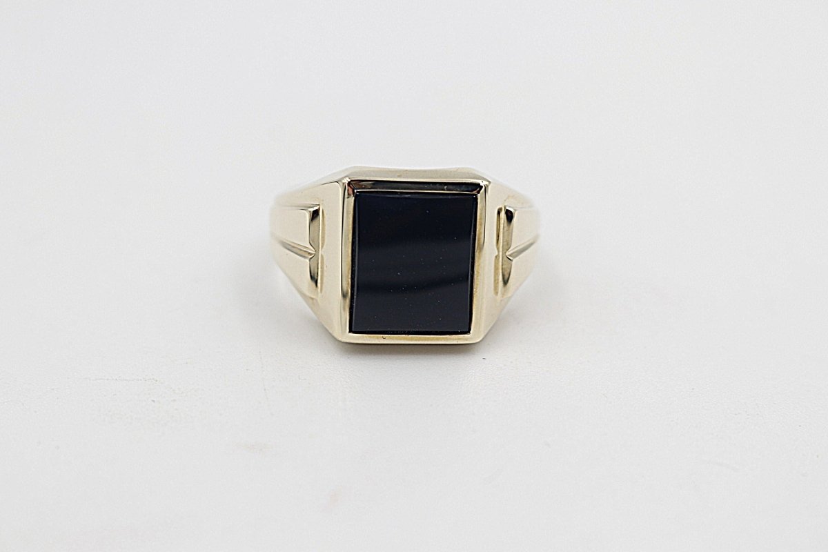 9ct Gold Mens Onyx Ring 810C