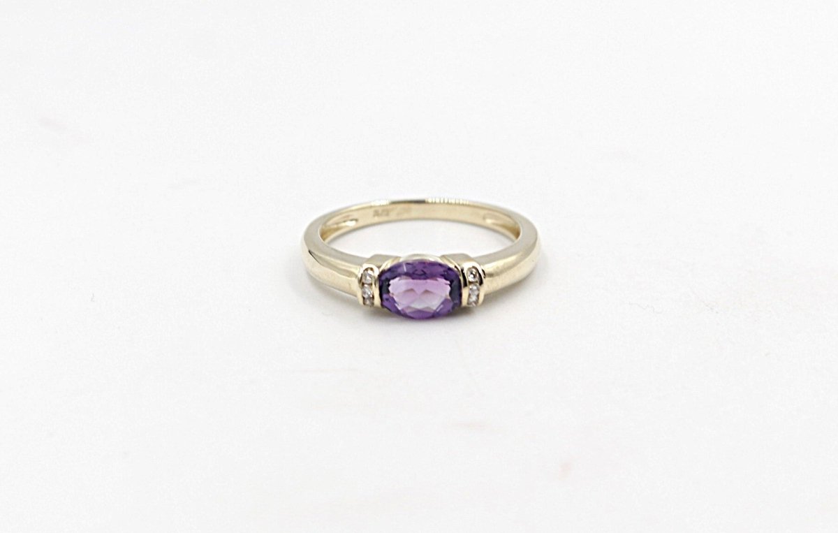 9ct Gold Amethyst Fashion Ring SYR8125