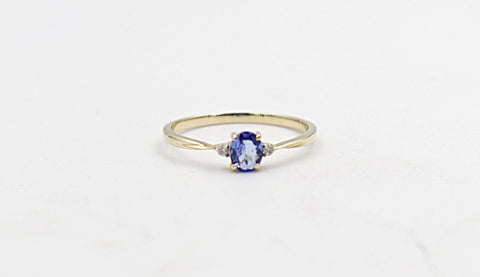 9ct Gold Tanzanite & Diamond ring SYR8197