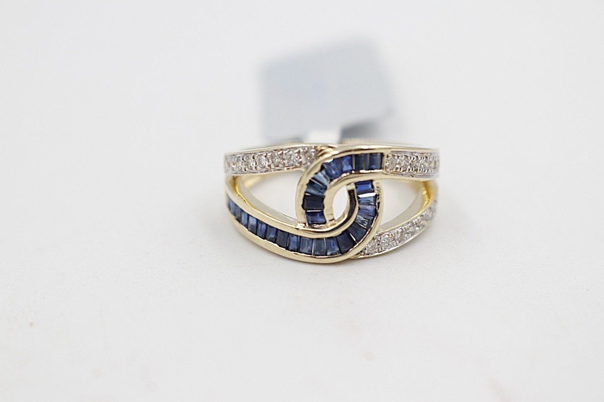 9ct Gold Genuine Sapphire & Diamond ring SYR8183