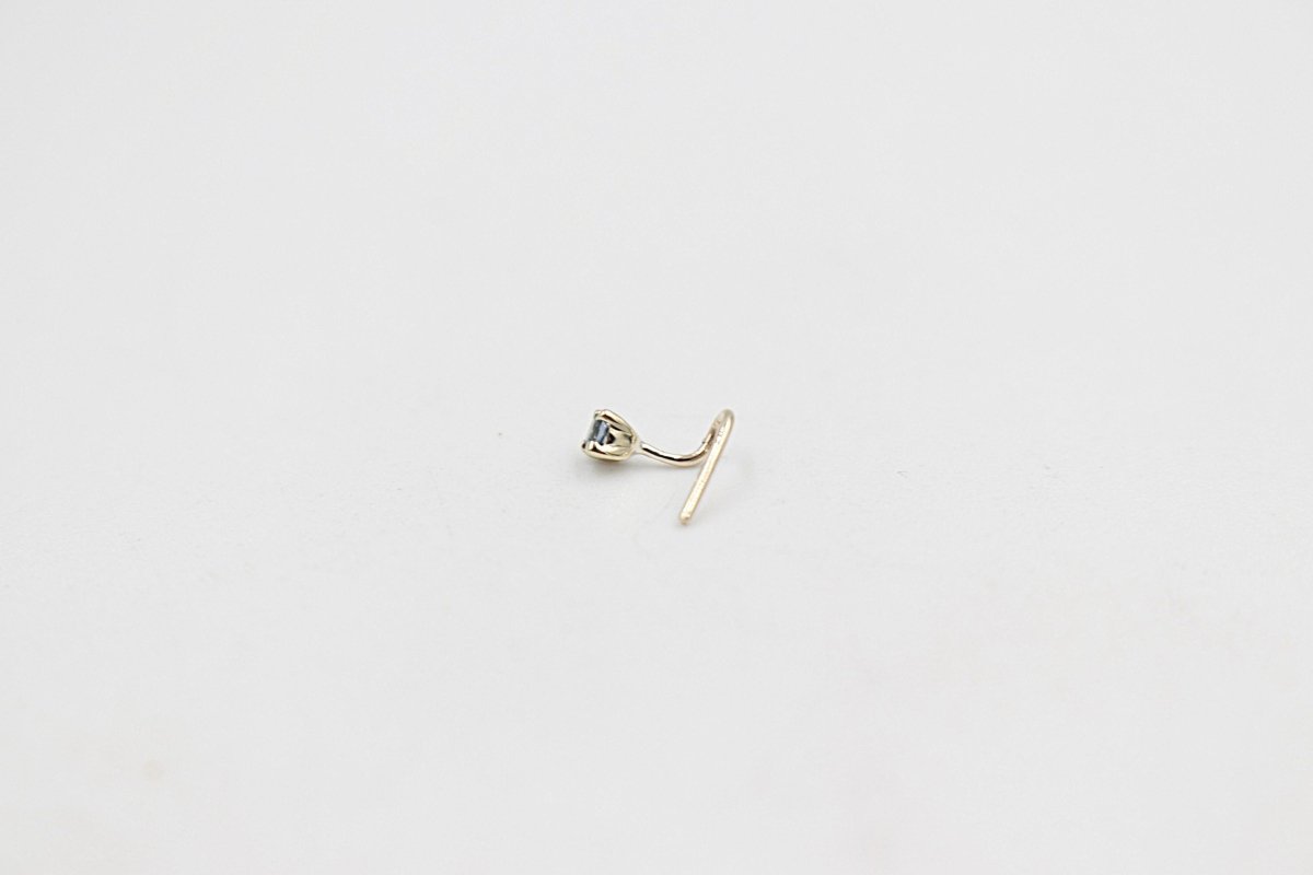 9ct Gold Genuine London Blue Topaz Nose Stud