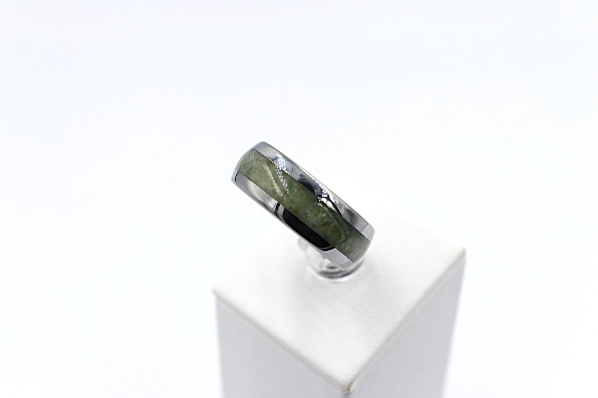New Zealand Greenstone And Tungsten Carbide Ring 8mm