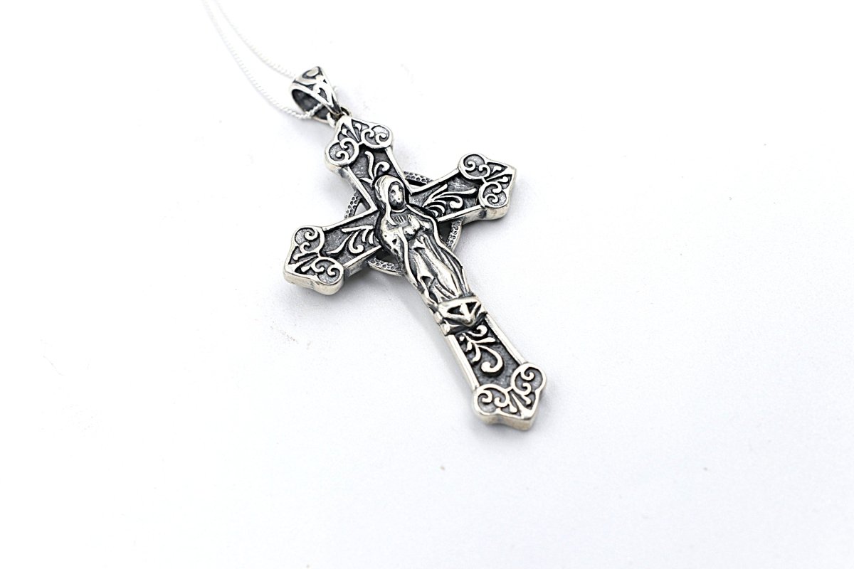 Stg Silver  Cross with Amethyst