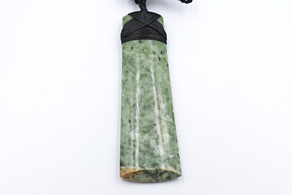 New Zealand Marsden Greenstone Large Toki 131mm FP05