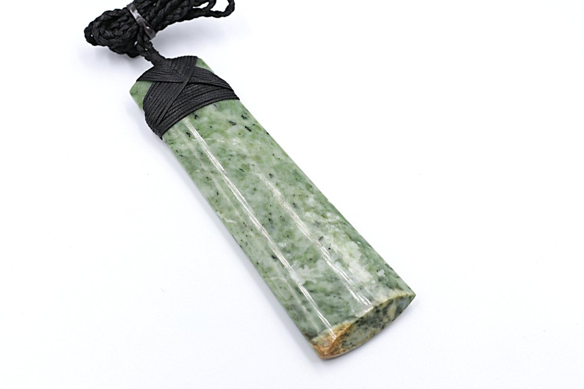 New Zealand Marsden Greenstone Large Toki 131mm FP05