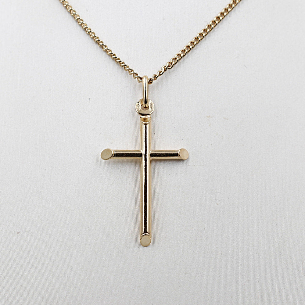 9ct Gold Cross 30mm 5P0102