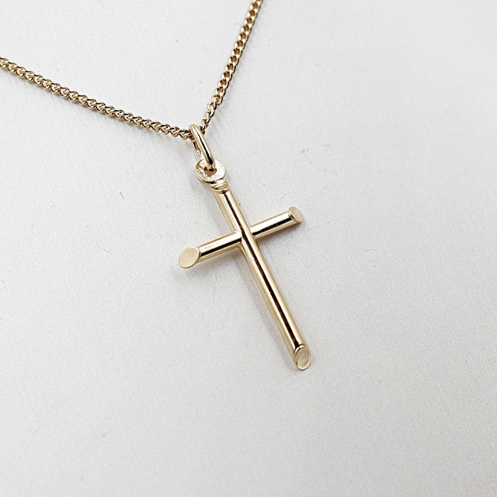 9ct Gold Cross 30mm 5P0102