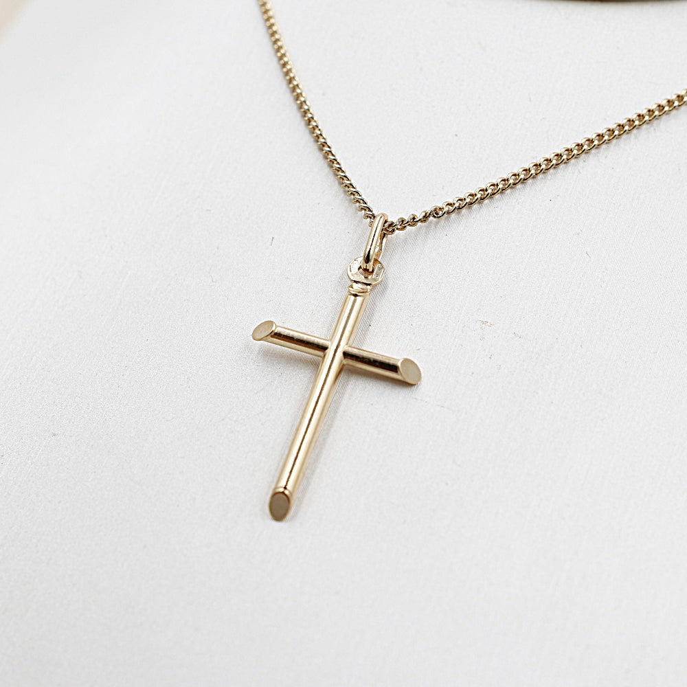 9ct Gold Cross 30mm 5P0102