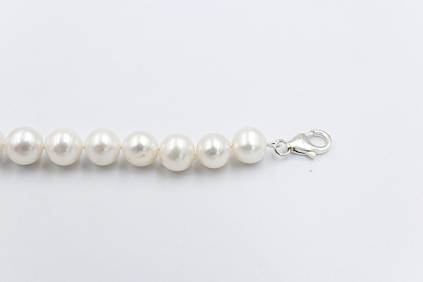 Fresh water Pearl Bracelet with stg Clasps 8.5 to 9mm 514-120AAX