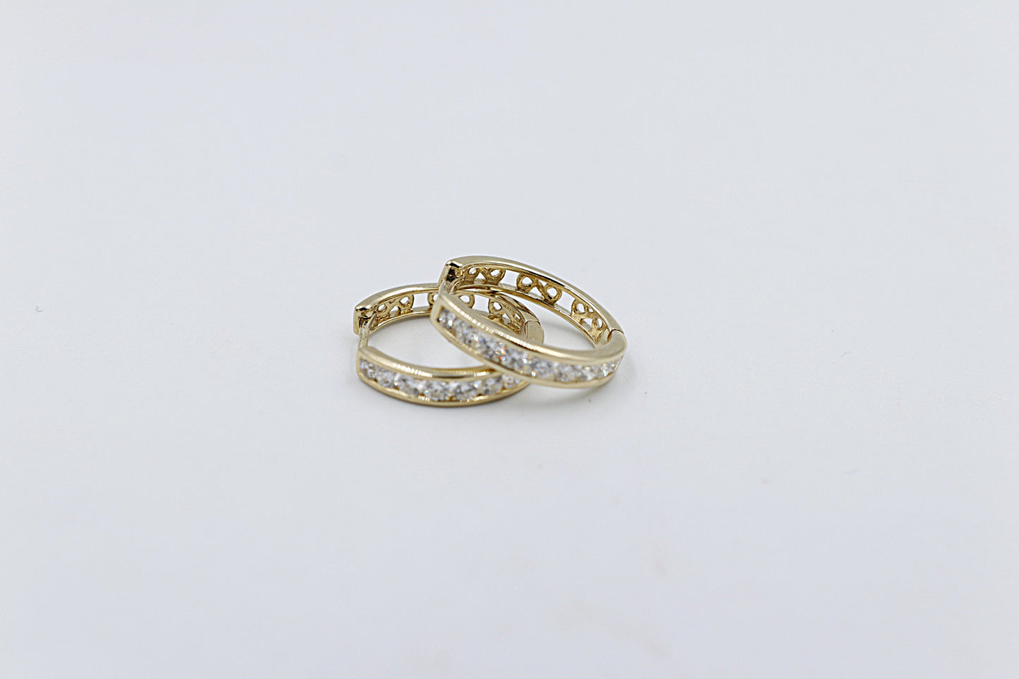 9ct Gold Lab Diamond Huggies SJAUER1291