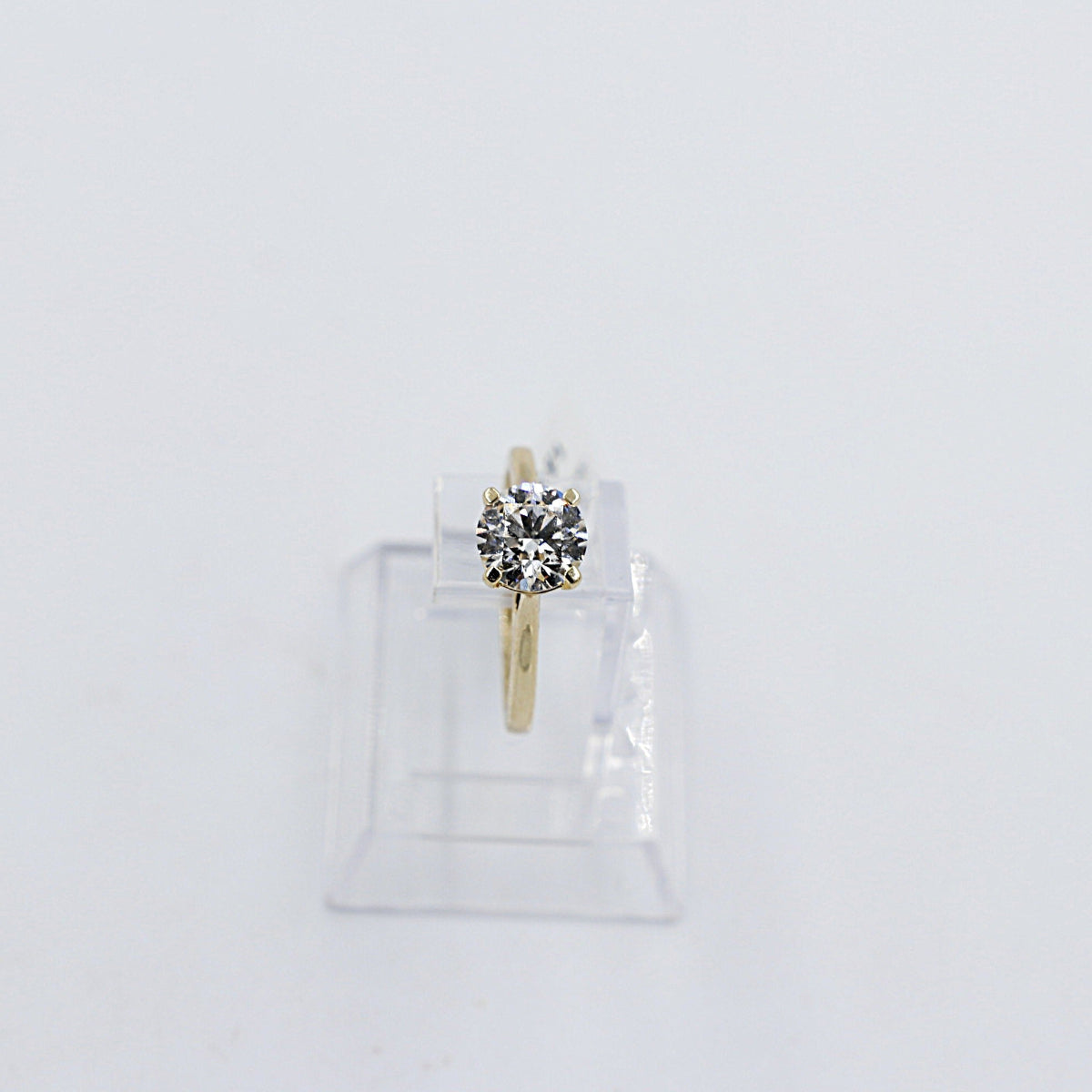 18K Gold Lab Grown 1.5ct Diamond Solitaire Ring 081-00584