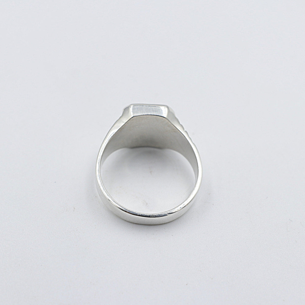Stg Silver Ring with New Zealand Greenstone 155ALX