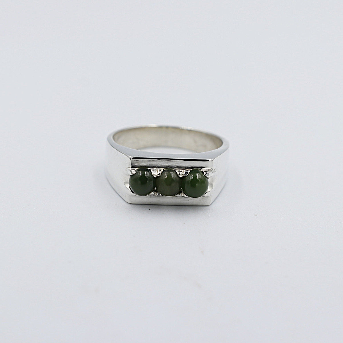Stg Silver Ring with Greenstone ALX200