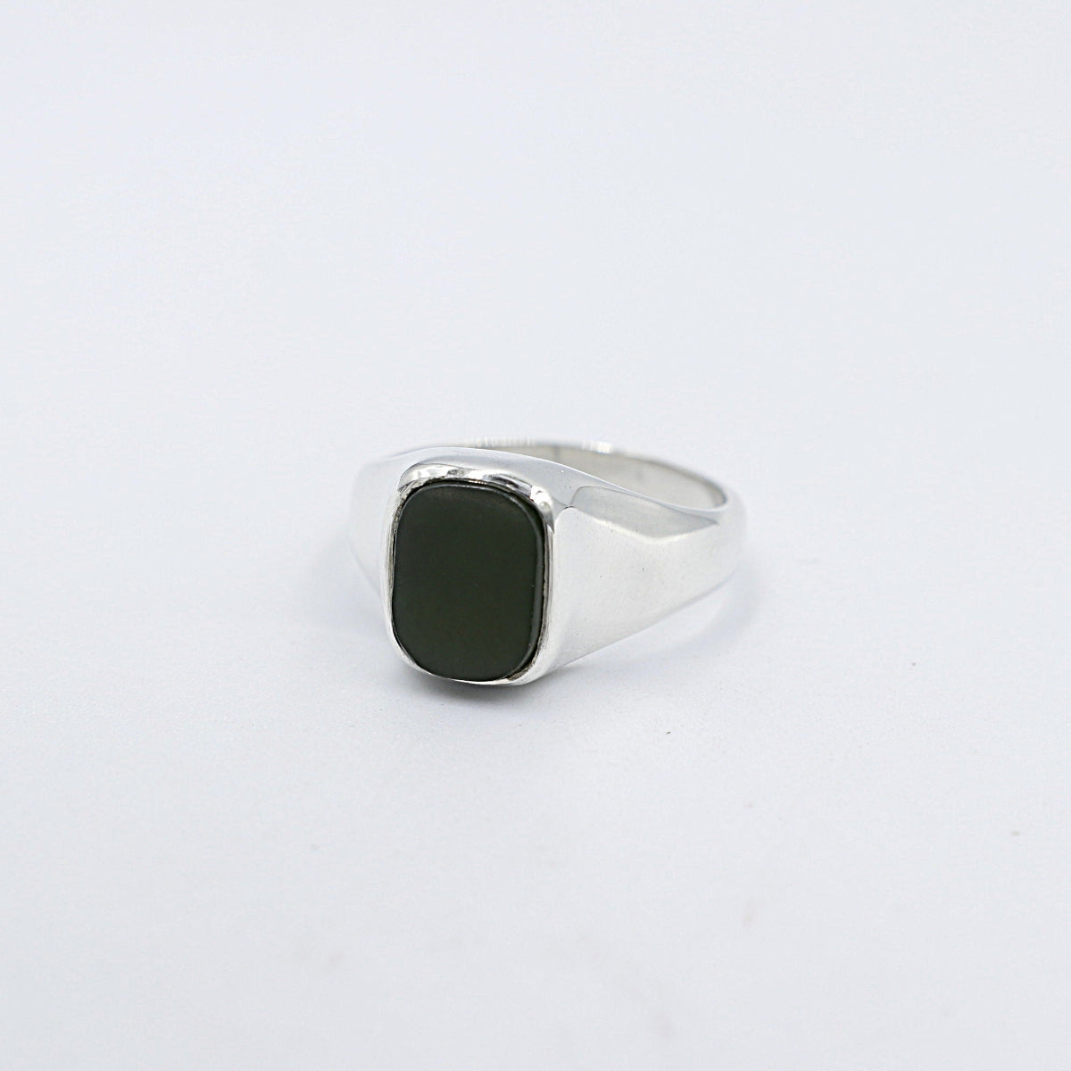 Stg Silver Ring with Greenstone ALX138