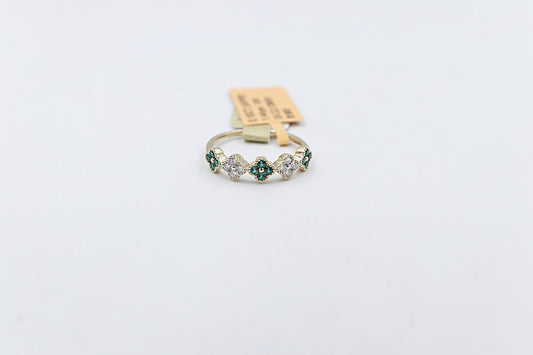 10K Yellow Gold Lab Diamond and Emerald LGR47182