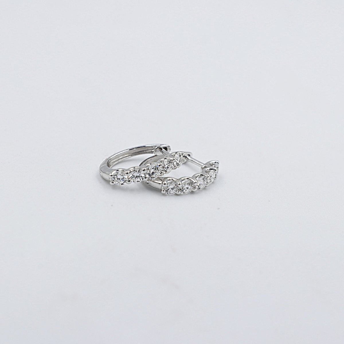 10k White Gold Lab Diamond Huggies TDW 1ct LGE47858