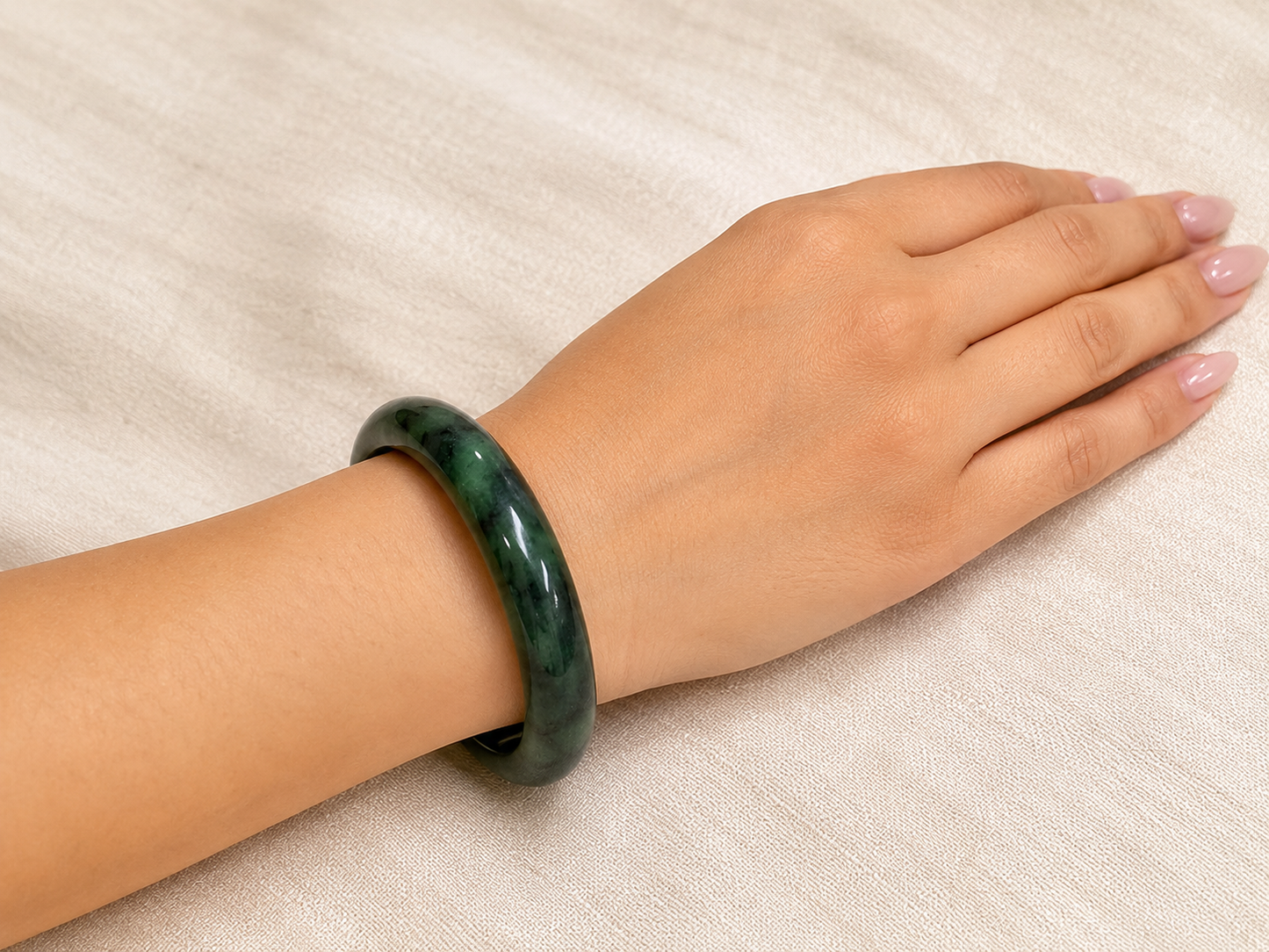 Greenstone  Bangle 10mm wide Half round