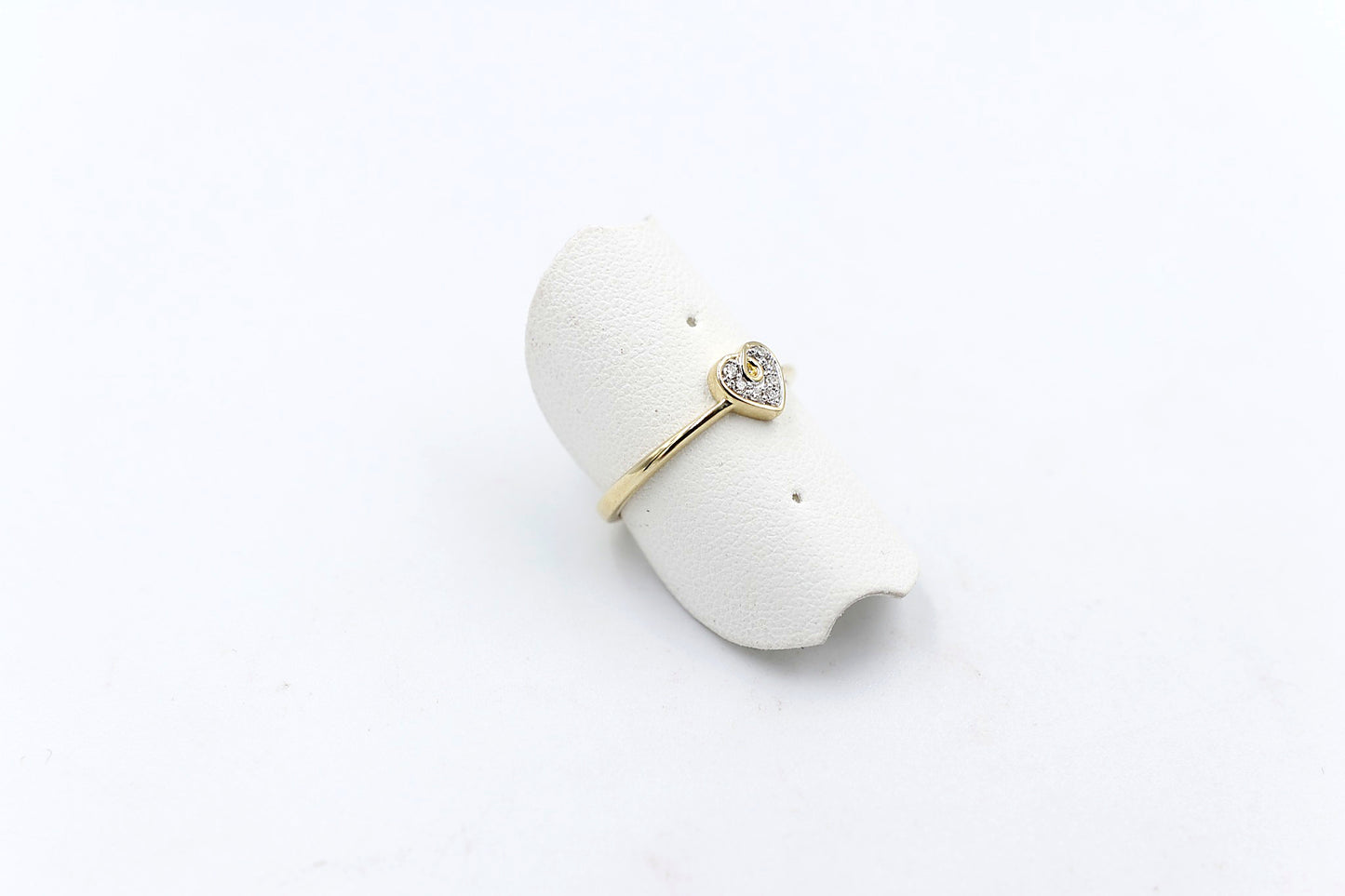 9ct Gold Heart ring with diamonds AURG1220