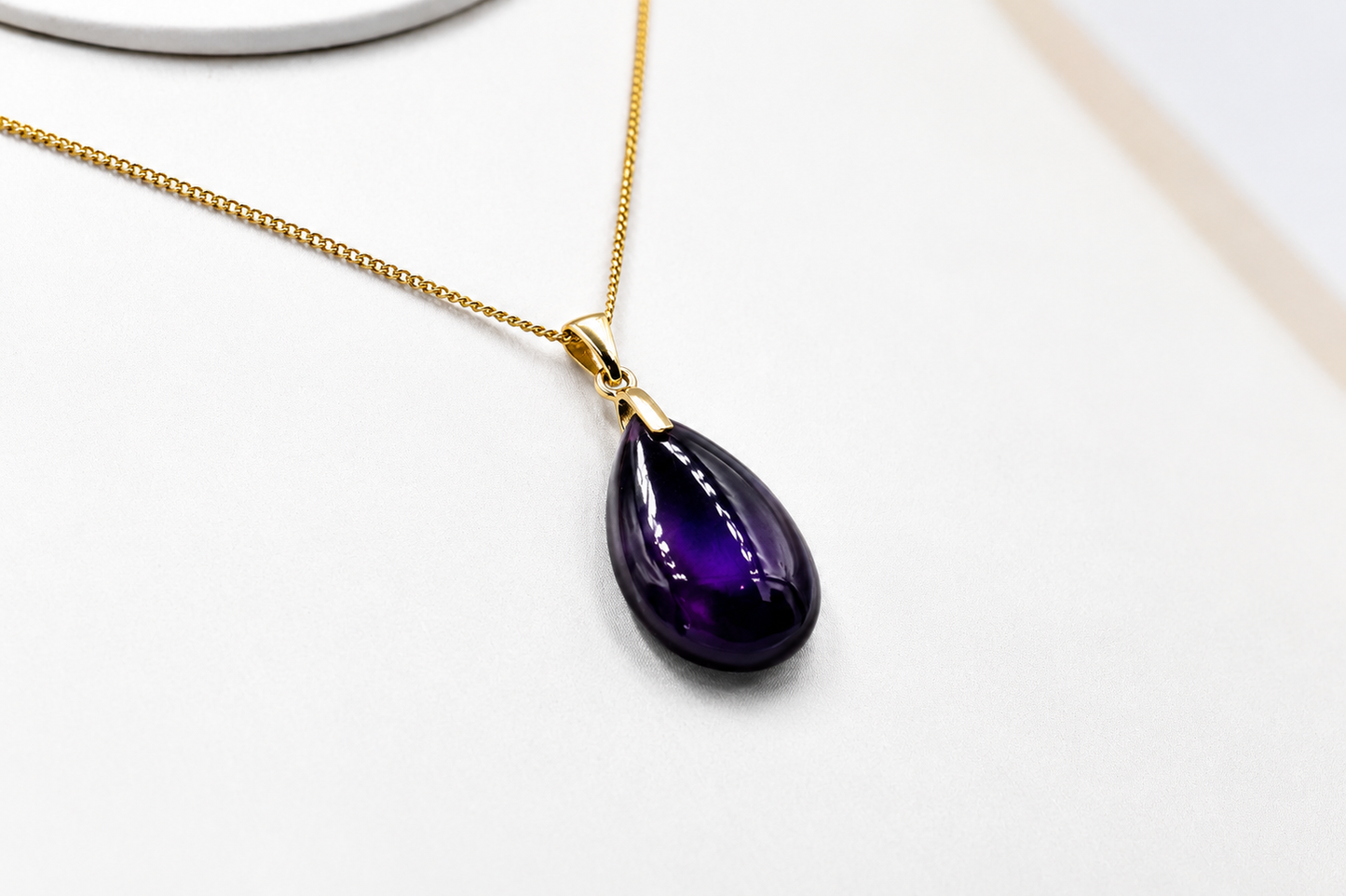 9ct Gold Set  Amethyst Pendent SYP775