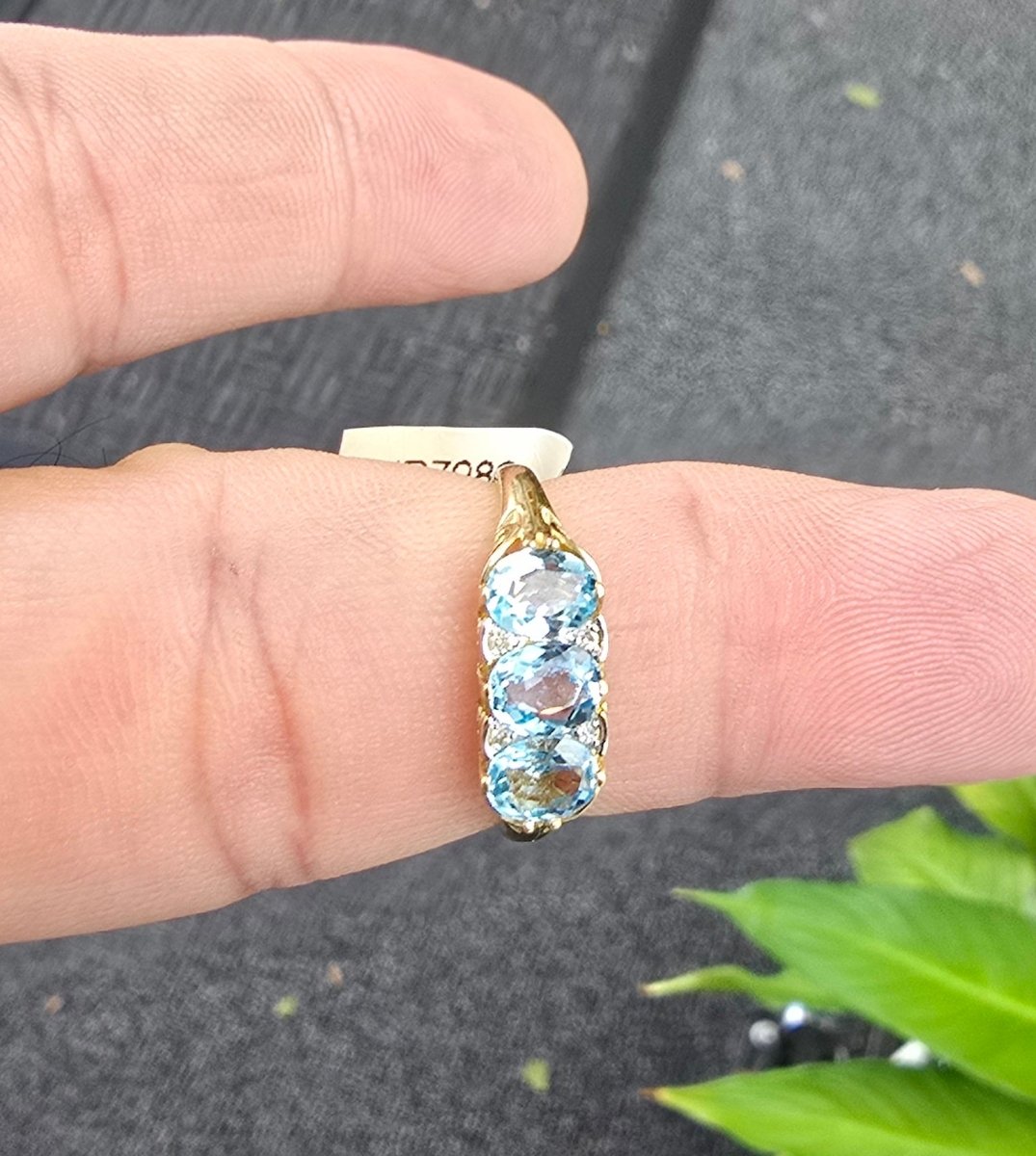 9ct Gold Blue Topaz & Diamond ring SYR7986BT