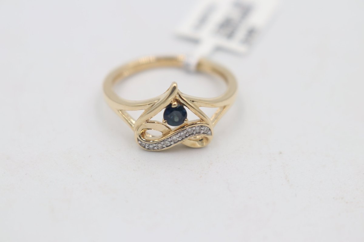 10ct Gold Signet Ring with Sapphire and Diamond
