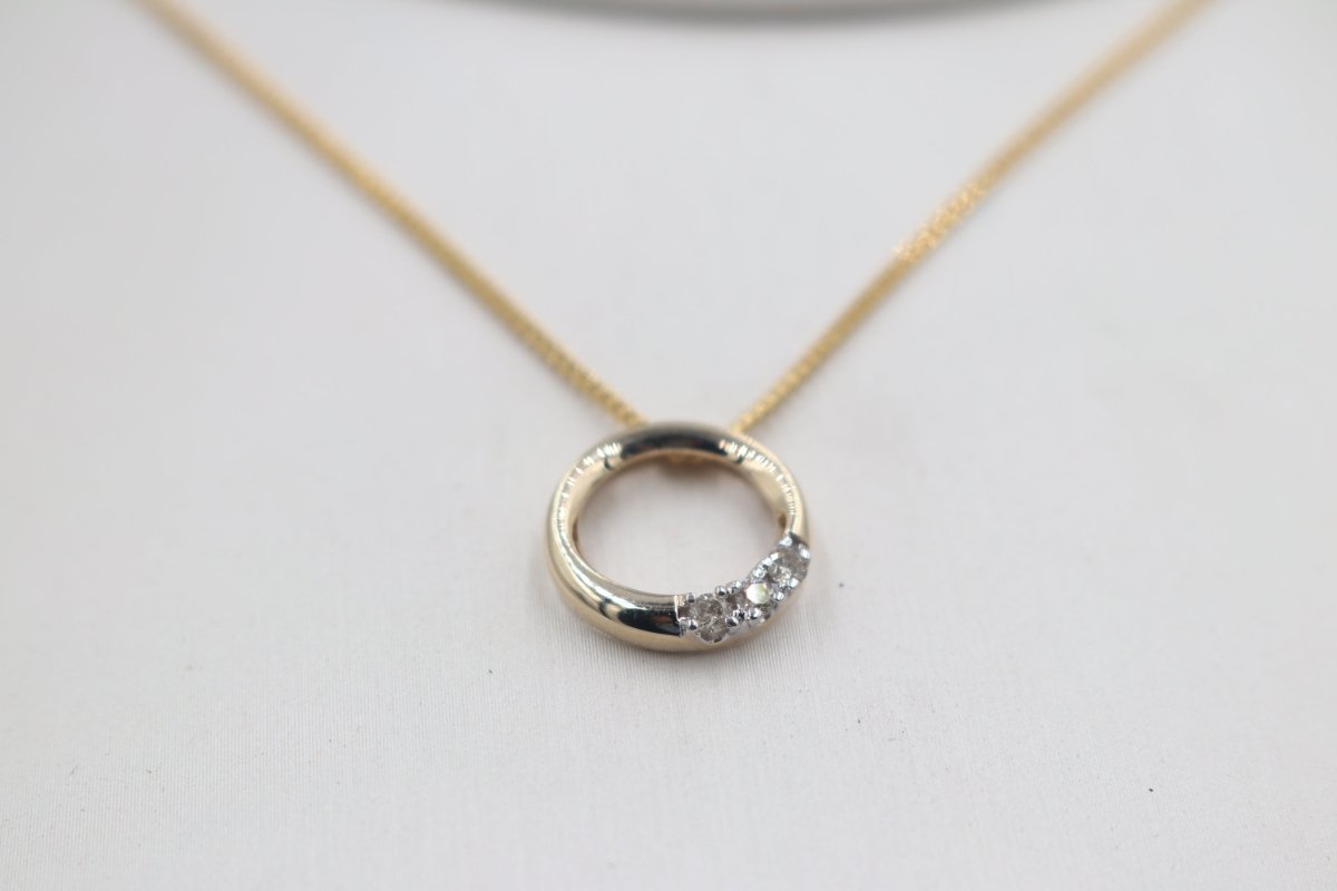 10K Gold Diamond Pendent 0.10