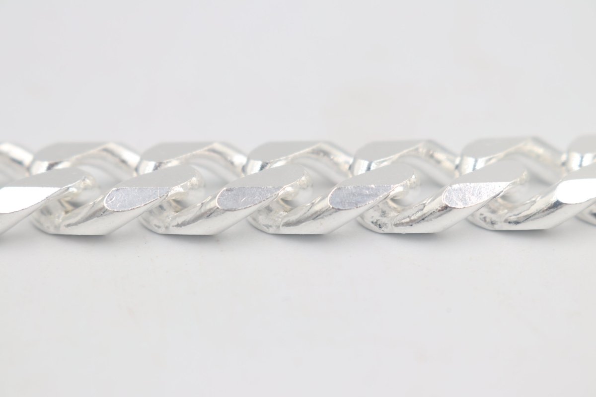 Stg Silver Heavy Curb Link Chain IR2