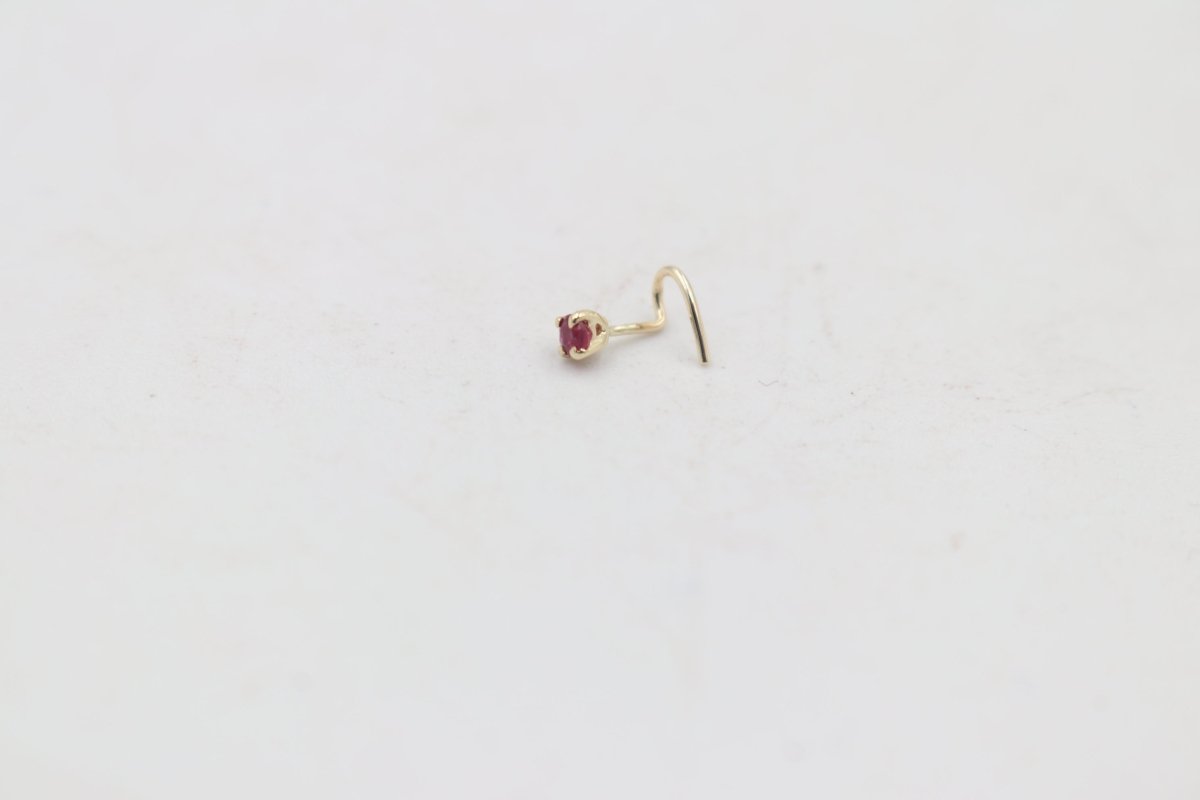 9ct Gold Genuine Garnet Nose Stud