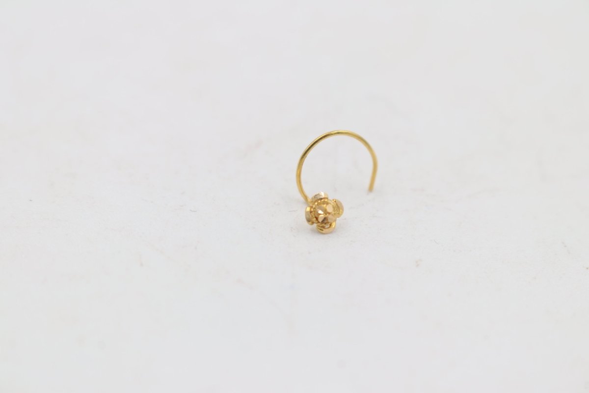 22ct Gold Nose Stud NS12
