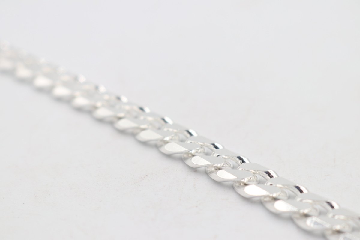 Sterling Silver Heavy Curb link Bracelet IRB57