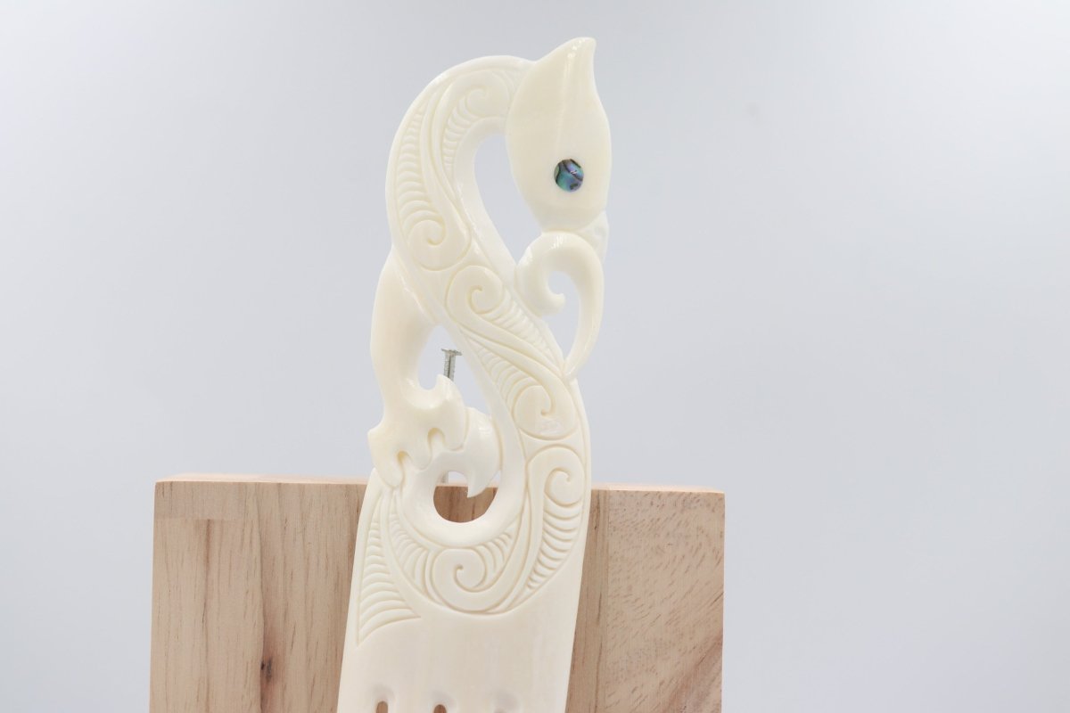 Bone Manaia Extra Large Heru BHX004A
