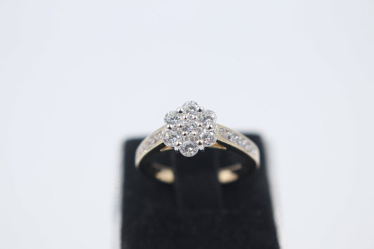 9ct Solid Gold Diamond Cluster 1 carat TDW SYR1826