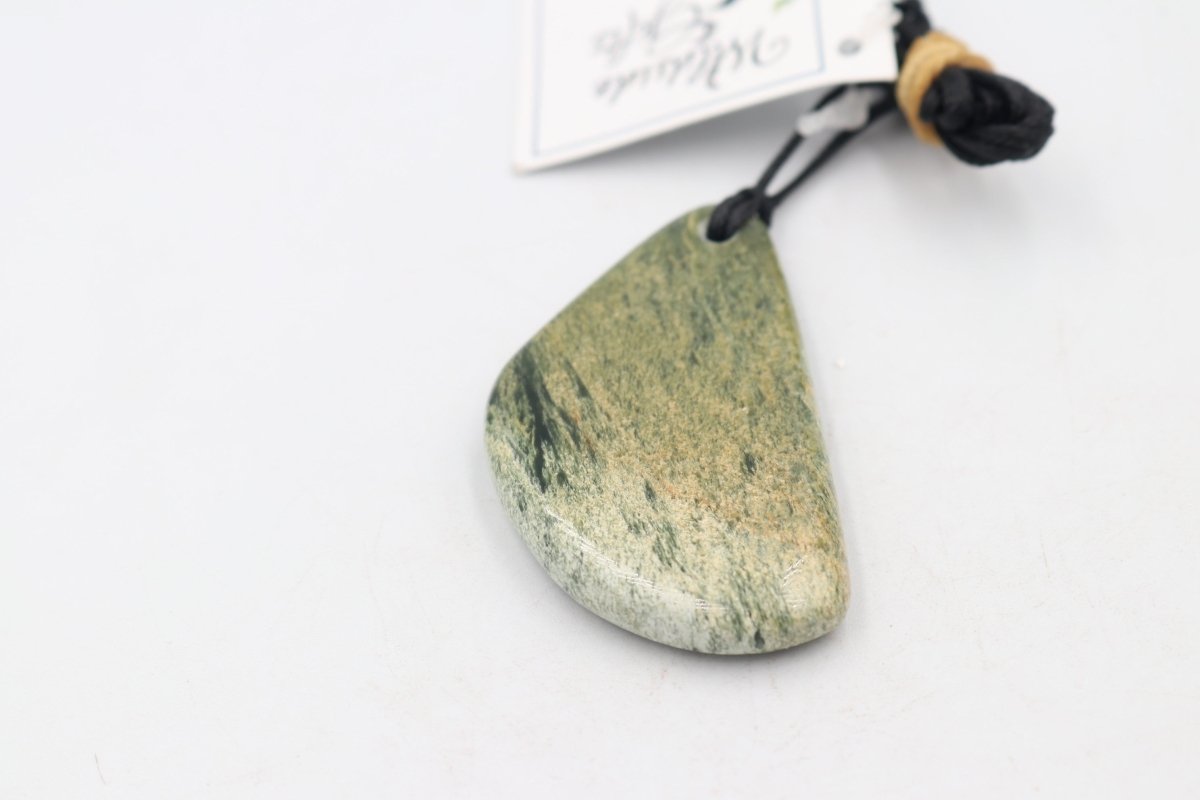 New Zealand Marsden Greenstone  Drop WT35M